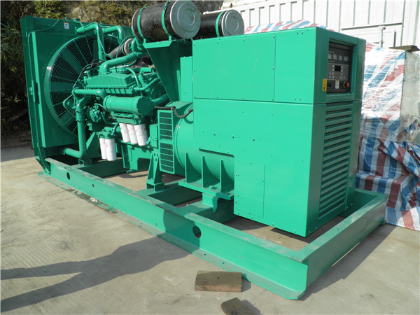 禹州出租发电机 发电机组厂家：柴油发电机组的控制屏的作用是什么？