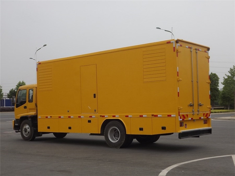 禹州出租发电机-柴油发电机组电压低报警怎么办？