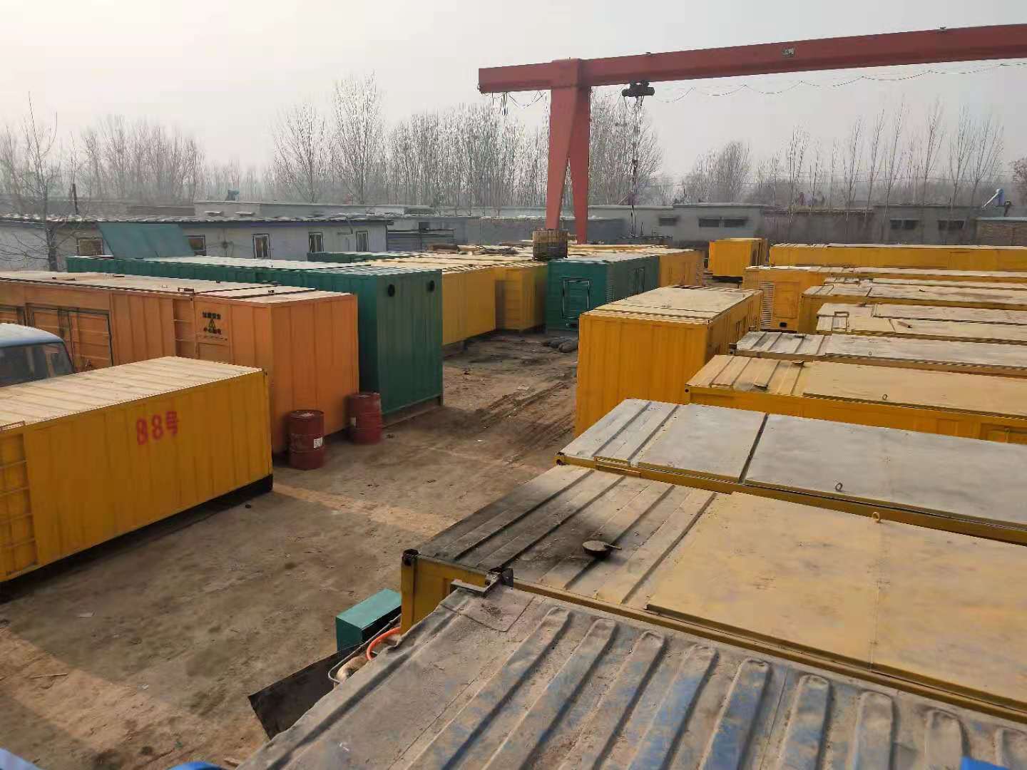 禹州租赁发电机-灰尘、风沙对柴油发电机组造成哪些不良影响？